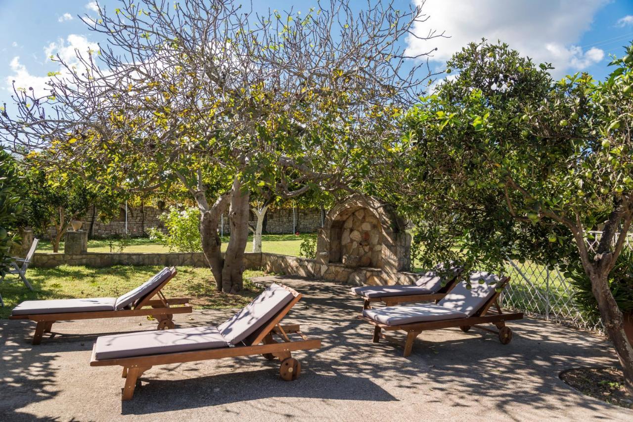 Akroyali Hotel & Villas Mési Zewnętrze zdjęcie