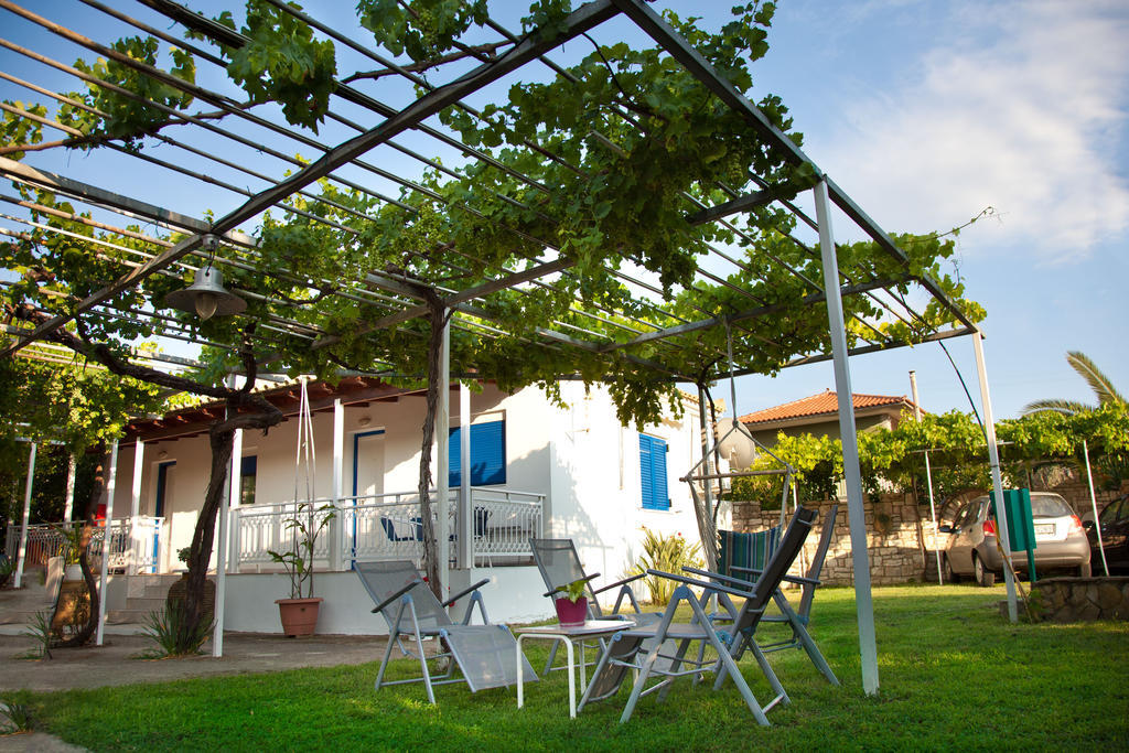 Akroyali Hotel & Villas Mési Zewnętrze zdjęcie