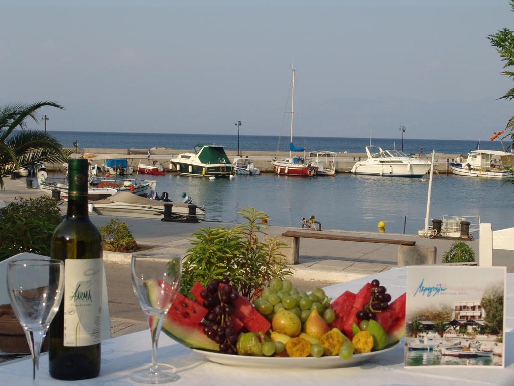 Akroyali Hotel & Villas Mési Zewnętrze zdjęcie
